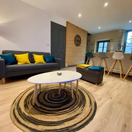 Cosy Et Situation Ideale - Les Pierres D'alexandre